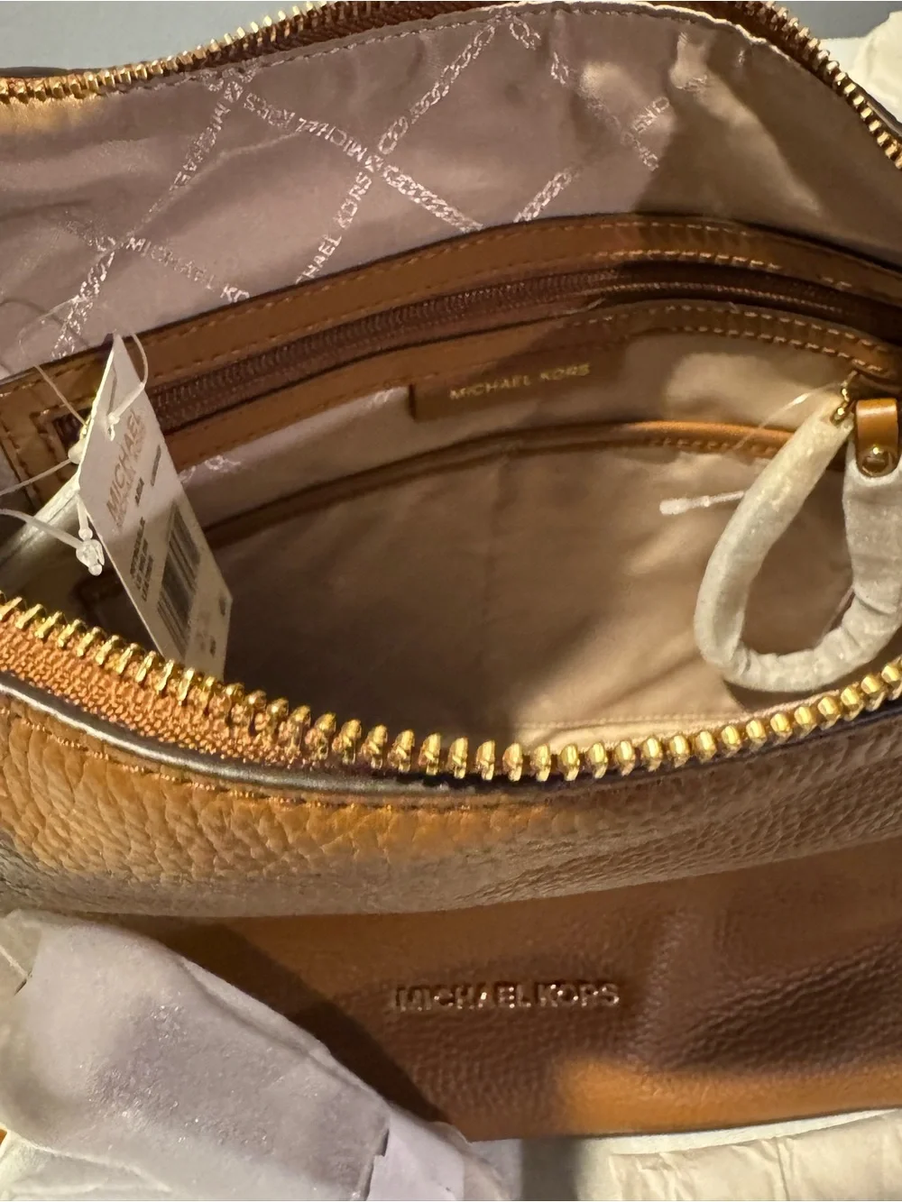 Michael Kors Aria Lg Luggage Brown Pebbles Leather Shoulder Bag New With Tag